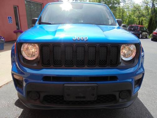 Brilliant Blue Metallic Clear Coat 2020 Jeep Renegade Jeepster 4x4