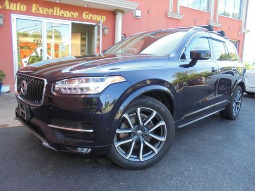 Magic Blue Metallic 2016 Volvo XC90 T6 Momentum