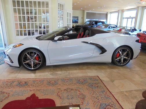 2021 Chevrolet Corvette Stingray w/2LT
