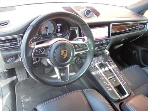 2021 Porsche Macan GTS