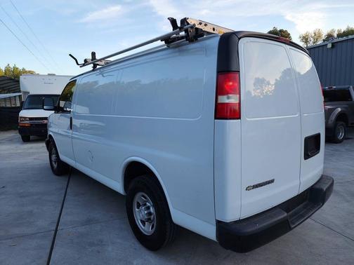 2018 Chevrolet Express 2500 Work Van