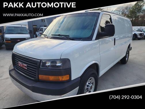 2022 GMC Savana 2500 Work Van