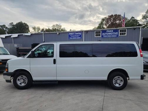 2020 Chevrolet Express 3500 LT 3500 3dr Extended Passenger Van