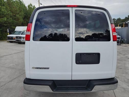2020 Chevrolet Express 3500 LT 3500 3dr Extended Passenger Van