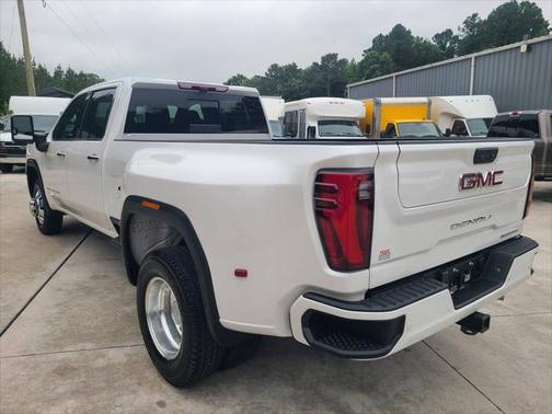 2024 GMC Sierra 3500 Denali