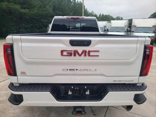 2024 GMC Sierra 3500 Denali