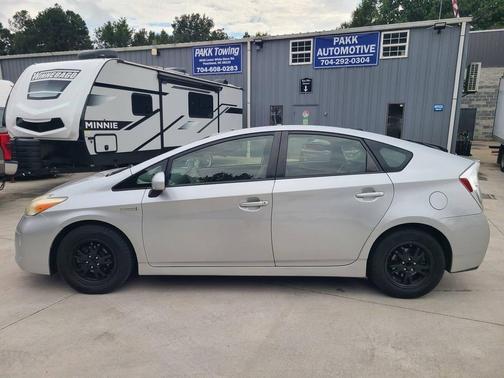 2012 Toyota Prius Two