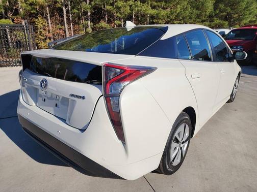 2018 Toyota Prius Two