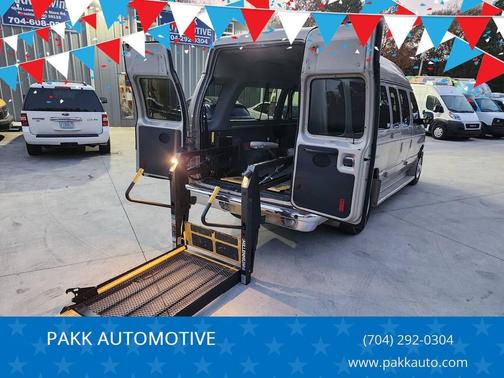 2009 Ford E350 Super Duty E 350 SD XLT 3dr Extended Passenger Van