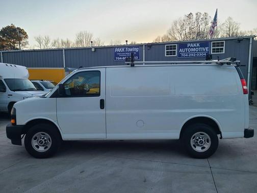 2019 GMC Savana 2500 Work Van