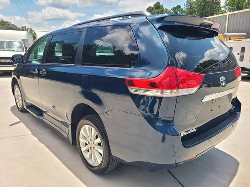2012 Toyota Sienna Limited