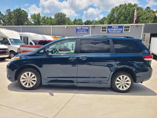 2012 Toyota Sienna Limited