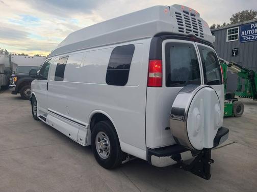 2013 Chevrolet Express 2500 Work Van