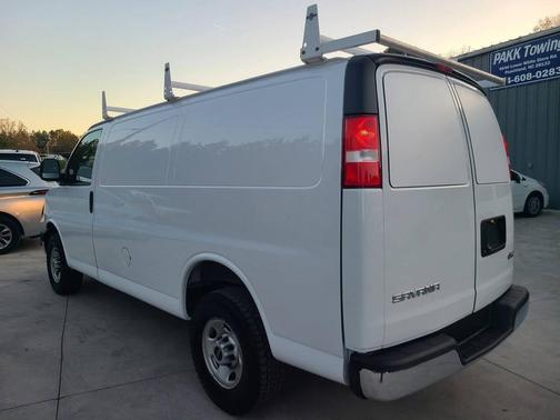 2023 GMC Savana 2500 Work Van