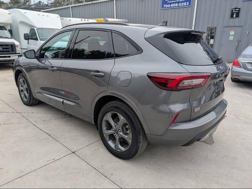 2023 Ford Escape ST-Line Select