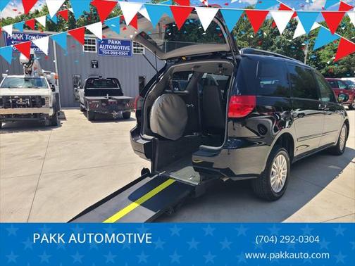 2009 Toyota Sienna XLE