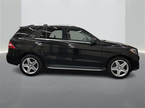 2015 Mercedes-Benz M-Class 4MATIC
