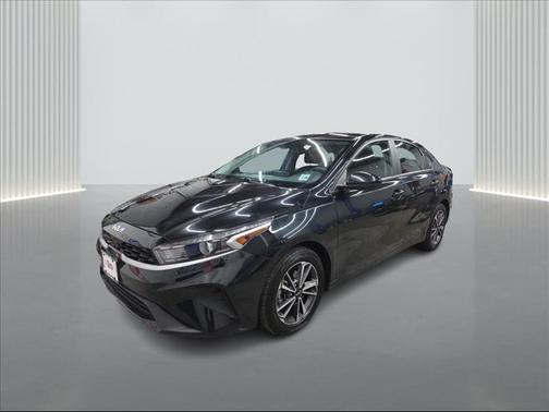 Aurora Black 2023 Kia Forte LXS