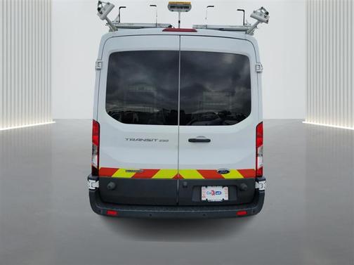 2017 Ford Transit-250 Base