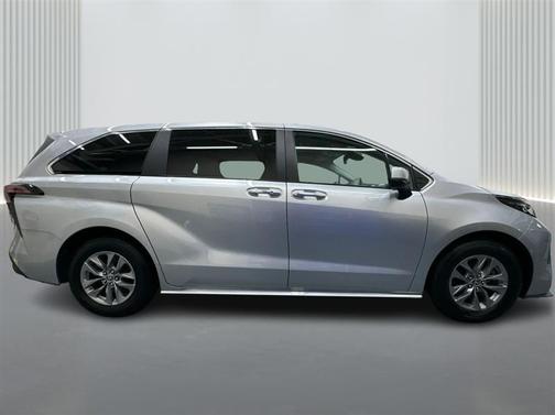 Silver 2022 Toyota Sienna XLE