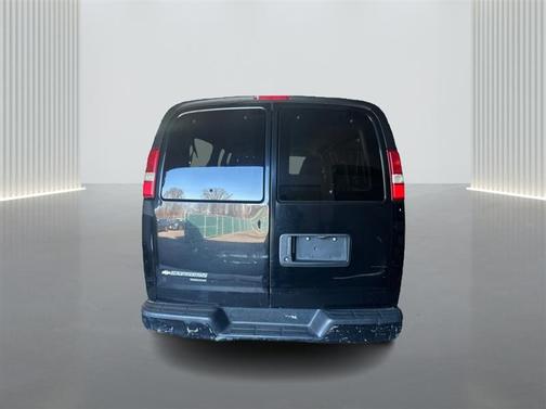 2013 Chevrolet Express 3500 LS