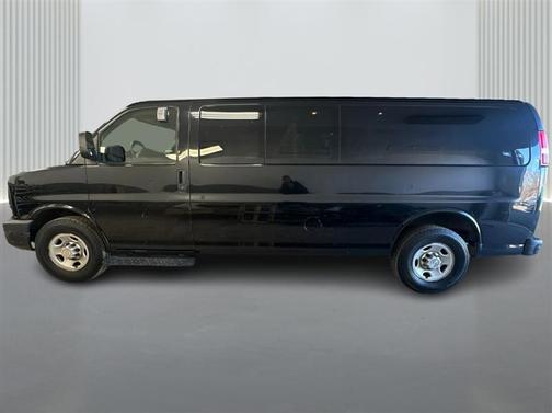 2013 Chevrolet Express 3500 LS