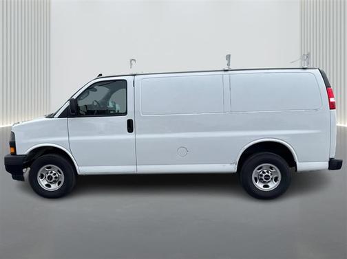 2023 GMC Savana 2500 Work Van