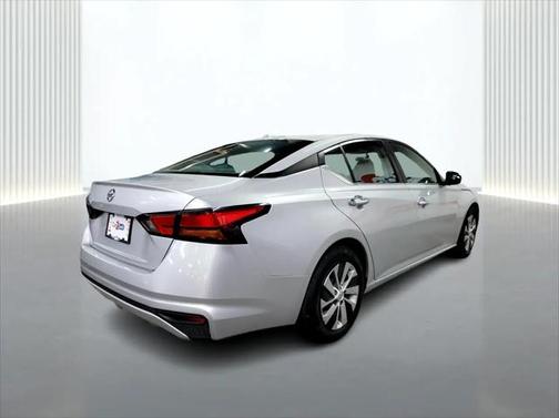 2020 Nissan Altima S FWD