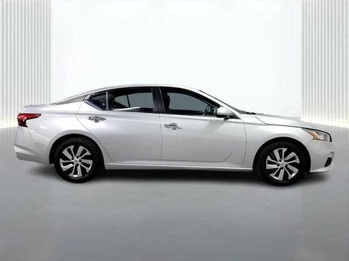 2020 Nissan Altima S FWD