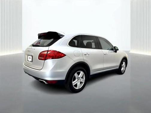 2013 Porsche Cayenne Base