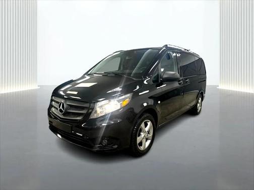 2016 Mercedes-Benz Metris Base