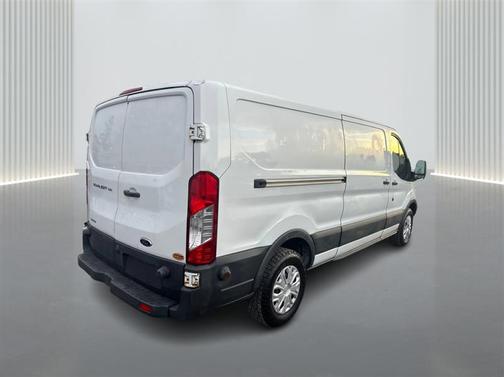 2017 Ford Transit-150 Base