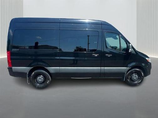 2021 Mercedes-Benz Sprinter 2500 Standard Roof