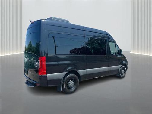 2021 Mercedes-Benz Sprinter 2500 Standard Roof