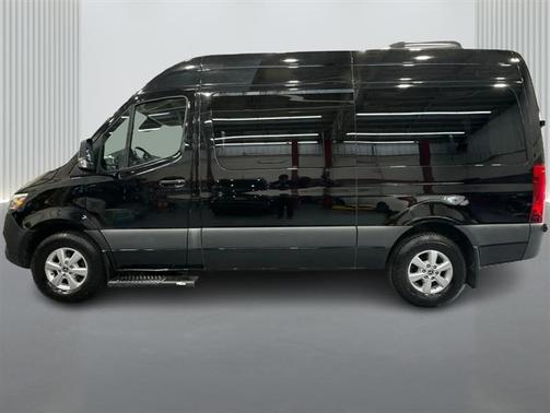 Black 2022 Mercedes-Benz Sprinter 2500 Standard Roof