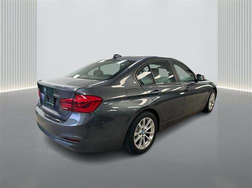 2018 BMW 320 i