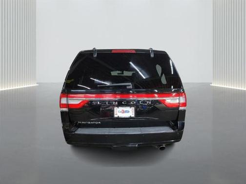 2017 Lincoln Navigator Select