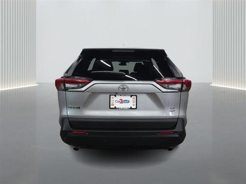 Silver Sky Metallic 2022 Toyota RAV4 LE
