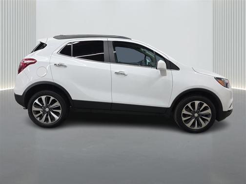 Summit White 2022 Buick Encore Preferred