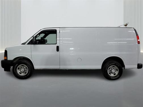 2017 Chevrolet Express 3500 Work Van