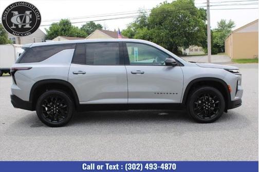 2024 Chevrolet Traverse LS