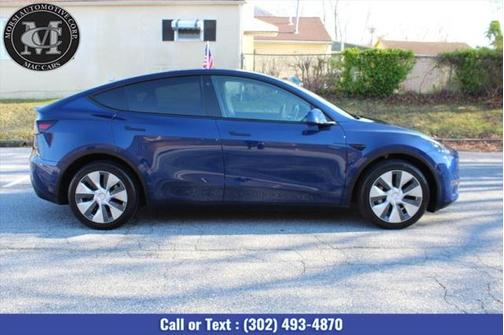 2022 Tesla Model Y Long Range Dual Motor All-Wheel Drive