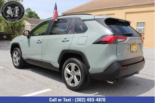 2021 Toyota RAV4 Hybrid XLE Premium