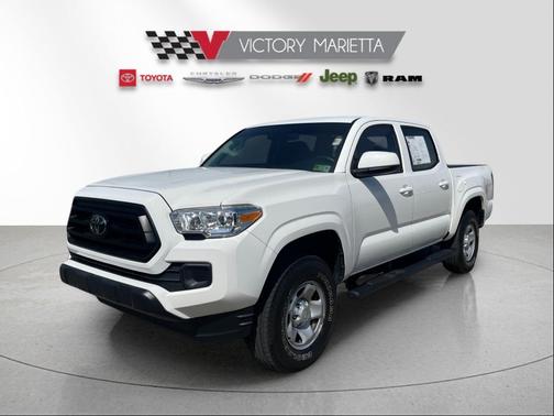 White 2022 Toyota Tacoma SR