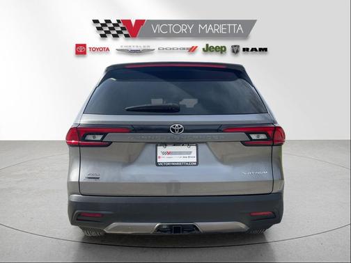 2026 Toyota Grand Highlander Platinum