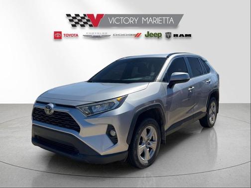 Silver Sky Metallic 2021 Toyota RAV4 XLE