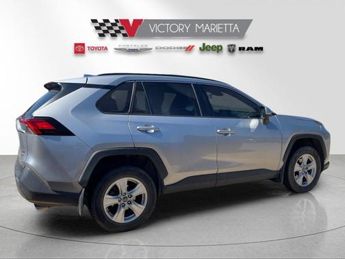 Silver Sky Metallic 2021 Toyota RAV4 XLE