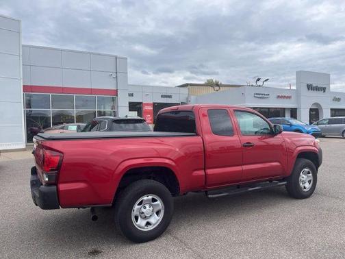 2022 Toyota Tacoma SR