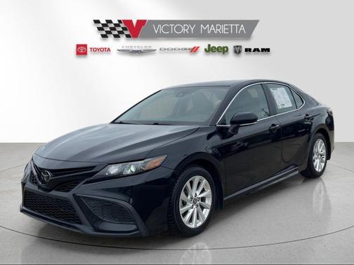 Midnight Black 2024 Toyota Camry SE