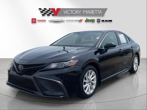 Midnight Black 2024 Toyota Camry SE
